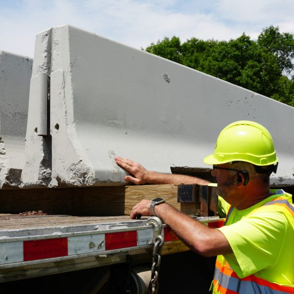 traffic barriers concrete