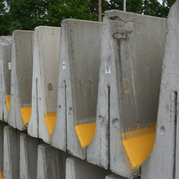 used concrete highway barriers for sale